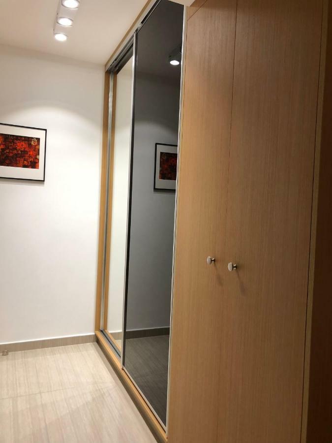 Kennedy Deluxe Suites Nicosia Esterno foto